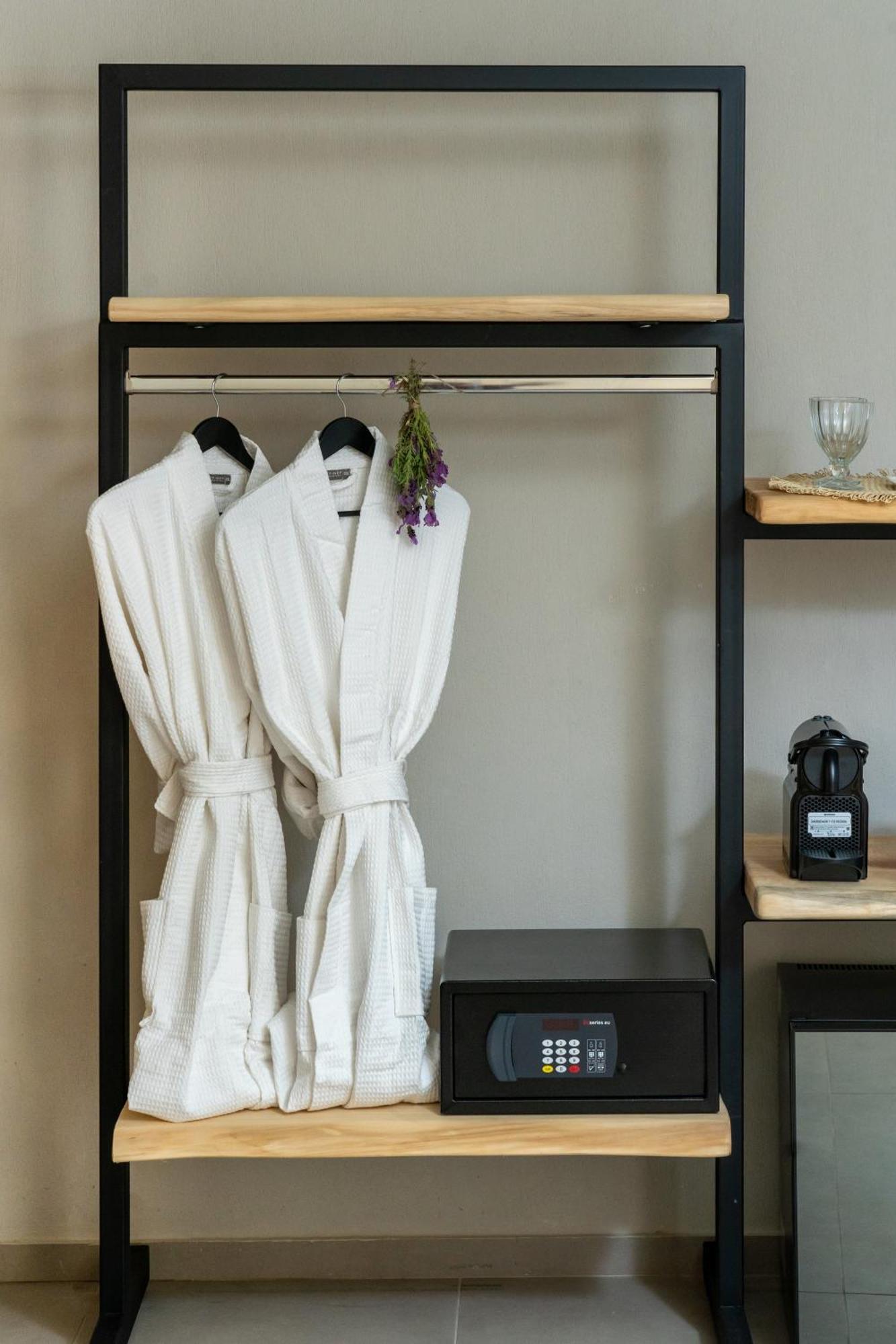 כריסי אמודיה Amo Golden Suites מראה חיצוני תמונה